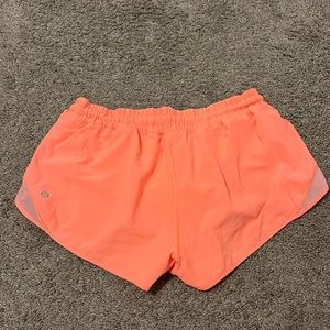 Lululemon hotty hot coral shorts size 8, 2.5 inch inseam